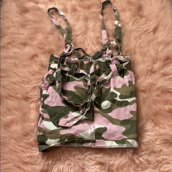 fashion nova camo suspender skirt - Picture 3 of 3